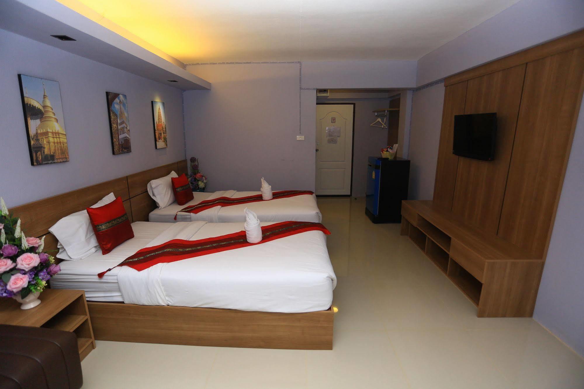 Airbest Gemtree Lampang Hotel מראה חיצוני תמונה